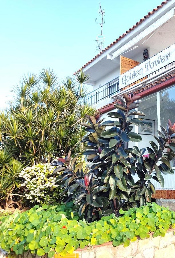 Golden Tower Auto Check-in Penzion